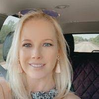 Denise Noto's Instagram, Twitter & Facebook