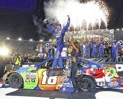 How much do nascar drivers get paid? Veteran Nascar Drivers Jobs In Jeopardy Over Money The Lima News