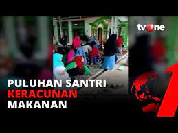 Please fill this form, we will try to respond as soon as possible. Puluhan Santri Di Bengkulu Mengalami Keracunan Diduga Dari Makanan Ponpes Tvone Youtube