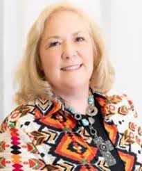 Katherine Hilburn's Instagram, Twitter & Facebook