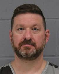 KVUE - MUGSHOT RELEASED: Chris Beard, head coach of Texas Men's Basketball,  was arrested early Monday morning for alleged domestic violence. Beard was  booked into the Travis County Jail and faces a
