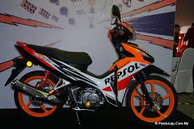 Honda wave dash 2017 có 3 màu xanh, đen và đỏ, trong khi phiên bản r có thêm tùy chọn màu repsol. Honda Wave Dash Fi Facelift 2017 Enjin Lebih Berkuasa Jimat Minyak