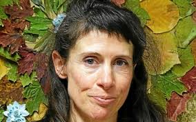 Un atelier Kamishibaï sur le thème des arbres par Peggy Daniel à la  médiathèque de Grand-Champ