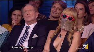 A making an effort to focus on the page means that we blink less often. Myss Keta La Foto Con La Mortadella Una Dedica A Romano Prodi Che E Stato Mio Amante