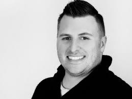 Harmonics: Rise of the Magician: Earl, Collin, Snelgrove, Chris:  9781456321413: Amazon.com: Books