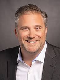 Kevin Cisco's Instagram, Twitter & Facebook