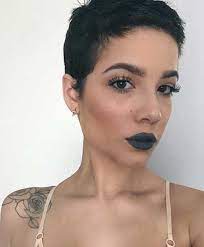 If you have blonde hair and a round face, check out these 40 hairstyle ideas. 20 Very Short Hair Cuts