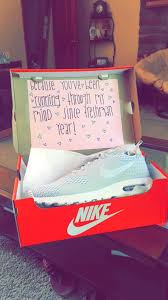It's getting close to that time of year again when you have to find the perfect gift ideas for your girlfriend. 10 Gorgeous Christmas Gift Ideas For Your Girlfriend 2021