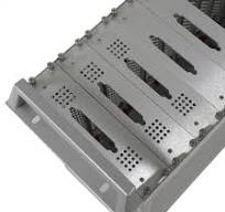 [Hot Item] Chasis de servidor de armario de caja de panel de carcasa  metálica