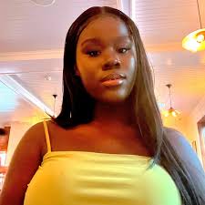 Sloane Stephens Doc & Glo Scholarship