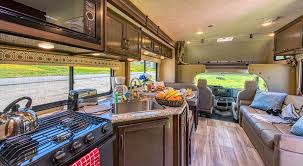 Amenities are similar to those in the conventional motorhomes. Medium To Large Rv Rentals Class C 28 30 Rv Information