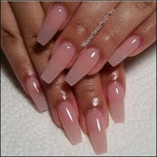 The little coffins look so damn beautiful with simple, neutral polish. Coffin Nails Fall Coffin Nails Neutral Coffin Nails Kylie Jenner Black Coffin Nails Coffin Nails Glitt Coffin Shape Nails Pink Acrylic Nails Coffin Nails Ombre