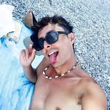 J. Alberto Cedeño (@vezlatino) • Threads, Say more