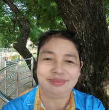 Nature Meets Beauty: Yeli Kovalenko...