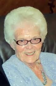 Phyllis Dodge's Instagram, Twitter & Facebook