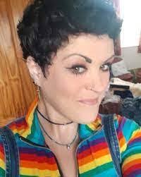 Catina Bell's Instagram, Twitter & Facebook