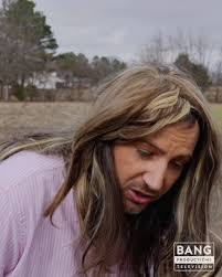 Linda Lafon's Instagram, Twitter & Facebook