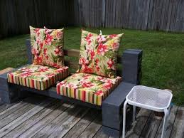 My Dyi Outside Bench 10 Cinder Blocks 6 4x4x6s Some Walmart Cushions And I Have A Place To Sit And Read Cinder Block Furniture Outside Benches Diy Deck