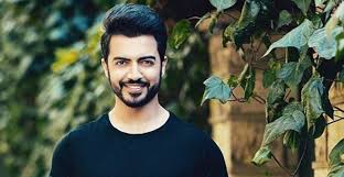 Genç şarkıcı rafet el roman ile müzik dünyasına girdi peki yusuf güney kimdir kaç yaşında Yusuf Guney Duydun Mu 2020 Albumunu Full Indir Duslerkulup