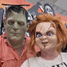 Introducing our expanded line of family packs to-go, including St. Louis  style pork ribs & smoked sausage, sliced brisket, & chopped brisket! Each  meal serves 6-8 people & includes three generous sides,