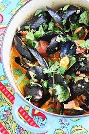 Spanish Mussels With Chorizo And Tomato Wine Sauce Wine Sauce Mussels Chorizo And Potato