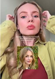 Girl Looks Like Britt Robertson