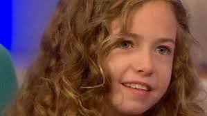 Una niña de 9 años sobrevive con medio cerebro