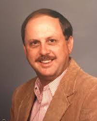 Robin Laird's Instagram, Twitter & Facebook