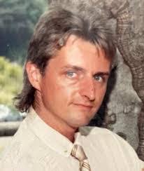 Dustin Stoddard's Instagram, Twitter & Facebook