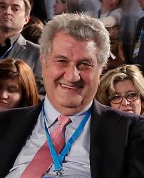 File:Jesús Posada 2015b (cropped).jpg