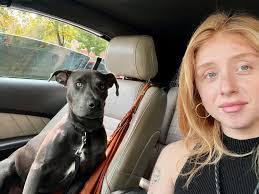 Maria Boles's Instagram, Twitter & Facebook