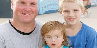 Ava Burns's Instagram, Twitter & Facebook