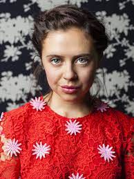Bel Powley Model Pictures Hair Beauty
