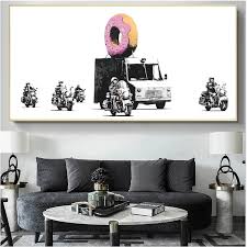 Banksy Pink Doughnut Police Escort Canvas Painting Posters and Prints Wall  Art Picture for Living Room Decoration Cuadros 75x100cm(30x40in) Withframe