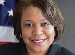 Alisha Bell's Instagram, Twitter & Facebook