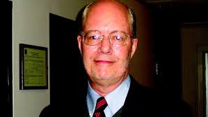 Saltonstall to represent Dennis