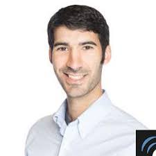 Robert Nogueira's Instagram, Twitter & Facebook