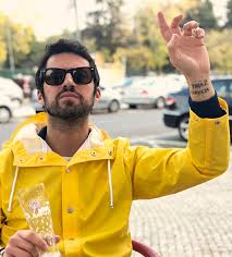 708,019 likes · 177 talking about this. Diogo Faro On Twitter Sim Fiz A Tatuagem Mais Epica E Util De Sempre Trazcerveja