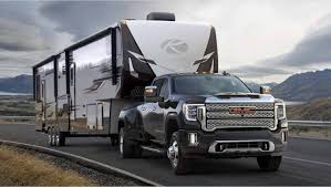 The rear axle on a shorter bed truck is closer to the cab than on long bed trucks. 8 Best Trucks For Towing A 5th Wheel