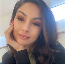 Profile for Danielle Brown