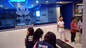 Pin By Barbara Lina Lei On Singapore Kidzania Singapore Police Flatscreen Tv