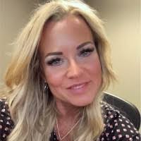 Kayla Hinkle's Instagram, Twitter & Facebook