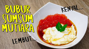 Hidangan ini disebut dengan bubur sumsum karena memiliki bentuk dan warna seperti tulang sumsum. Anti Gagal Resep Bubur Sumsum Mutiara Lembut Dan Kenyal Youtube