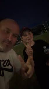 What are people doing regarding family trees?? Would love some inspo pics  please💛