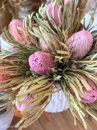 Flowers for everyone offers the best fresh flowers across australia from $44.95. Beautiful Dried Flowers To Compliment Your Home Decor Enjoy For Months To Come Mlx Driedflowers Ba Dried Flower Bouquet Dried Flowers How To Preserve Flowers
