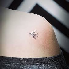 100 Small Bird Tattoos Designs With Images Piercings Models Cute Tiny Tattoos Tattoos Tiny Tattoos For Girls
