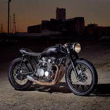 Subzero Cool Cb550 All The Way From Halifax Nova Scotia Bikeexif Cafe Racer Bike Exif Cafe Racer Motorcycle