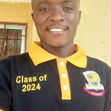 MC Caro wins “Best Female Artist of the Year” at the MLMA2020!  Congratulations!