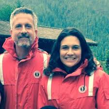William john simmons iii (born september 25, 1969) is an american sports analyst, author, podcaster, and former sports writer who is the founder and ceo of the sports and pop culture website the ringer. Bill Simmons Bio Family Net Worth Celebrities Infoseemedia