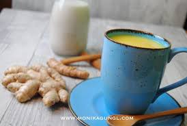 Du Kannst Nicht Aufhoren Kaffee Zu Trinken Trink Kurkuma Latte Warum Es Erhoht Nicht Den Blutdruck Verursacht Kaffee Rezepte Kurkuma Kurkuma Latte Rezept